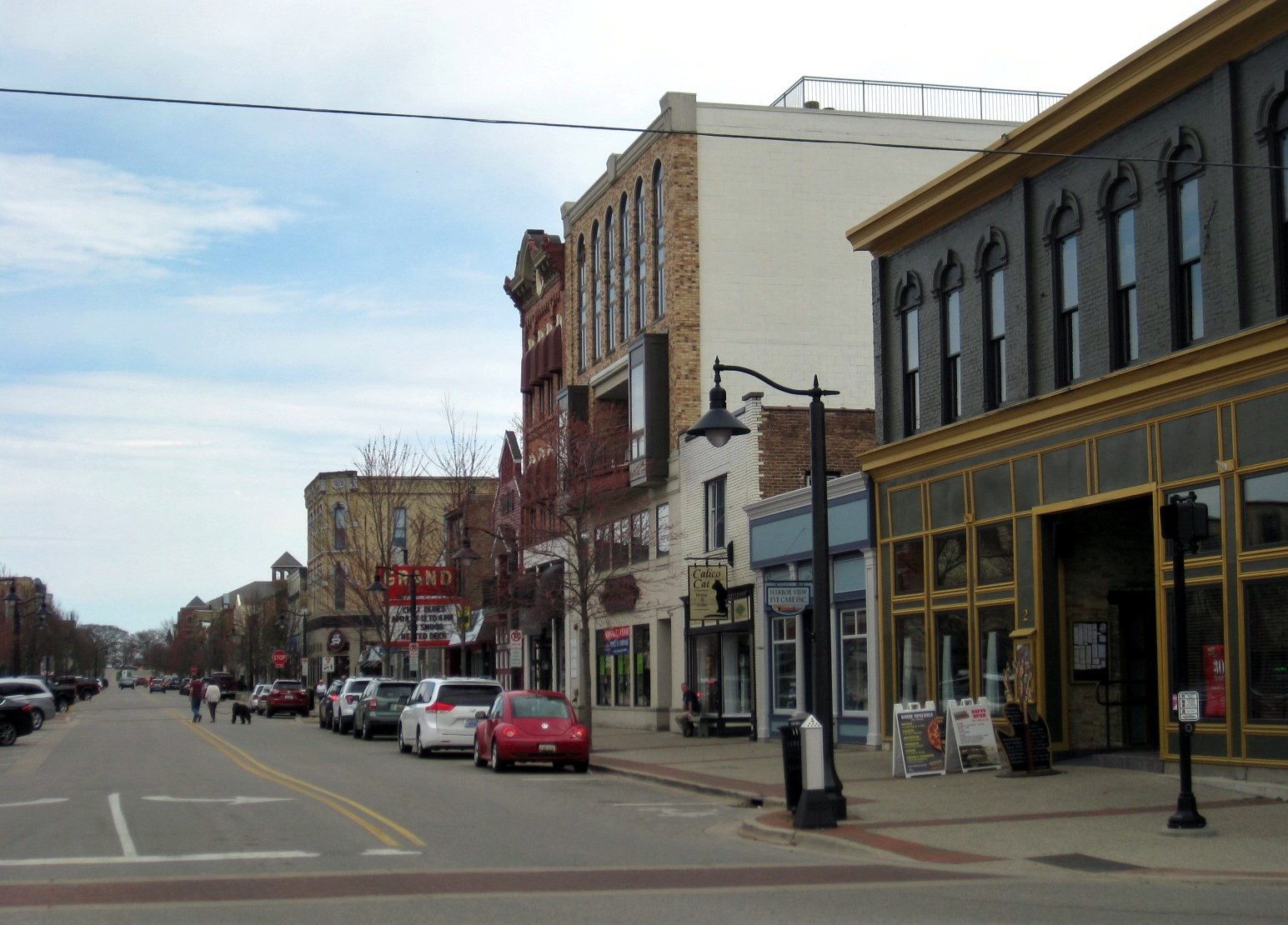 The Grand Theatre and neighboring storefronts in Grand Haven.
