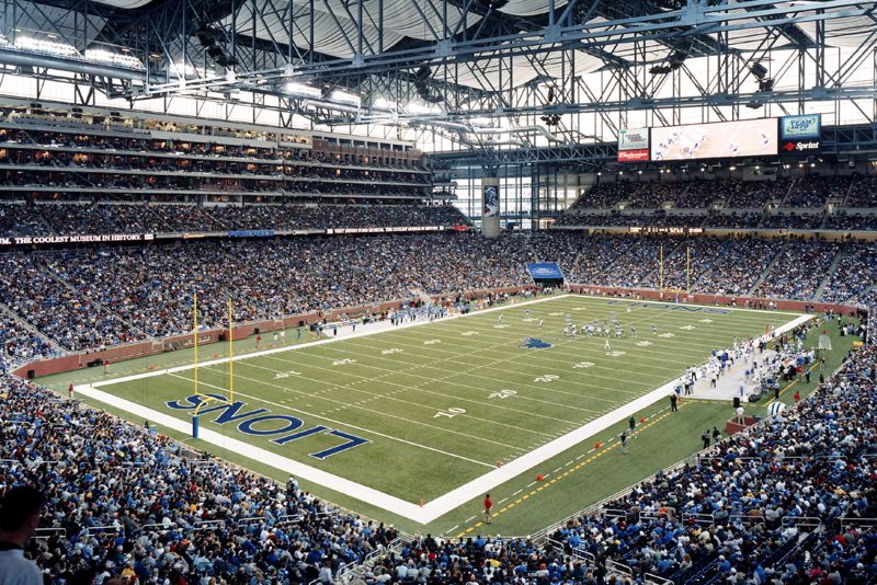 Unbeaten Shrine Catholic plays Everest Collegiate for the Catholic League's Cardinal title at Ford Field