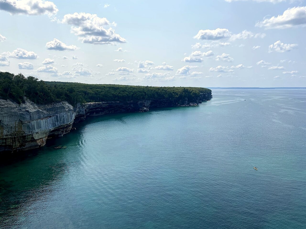 A day built around the shore, not a checklist in the Upper Peninsula.